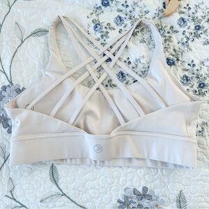 SAVVI Cream Strappy Bra • Sz 2X